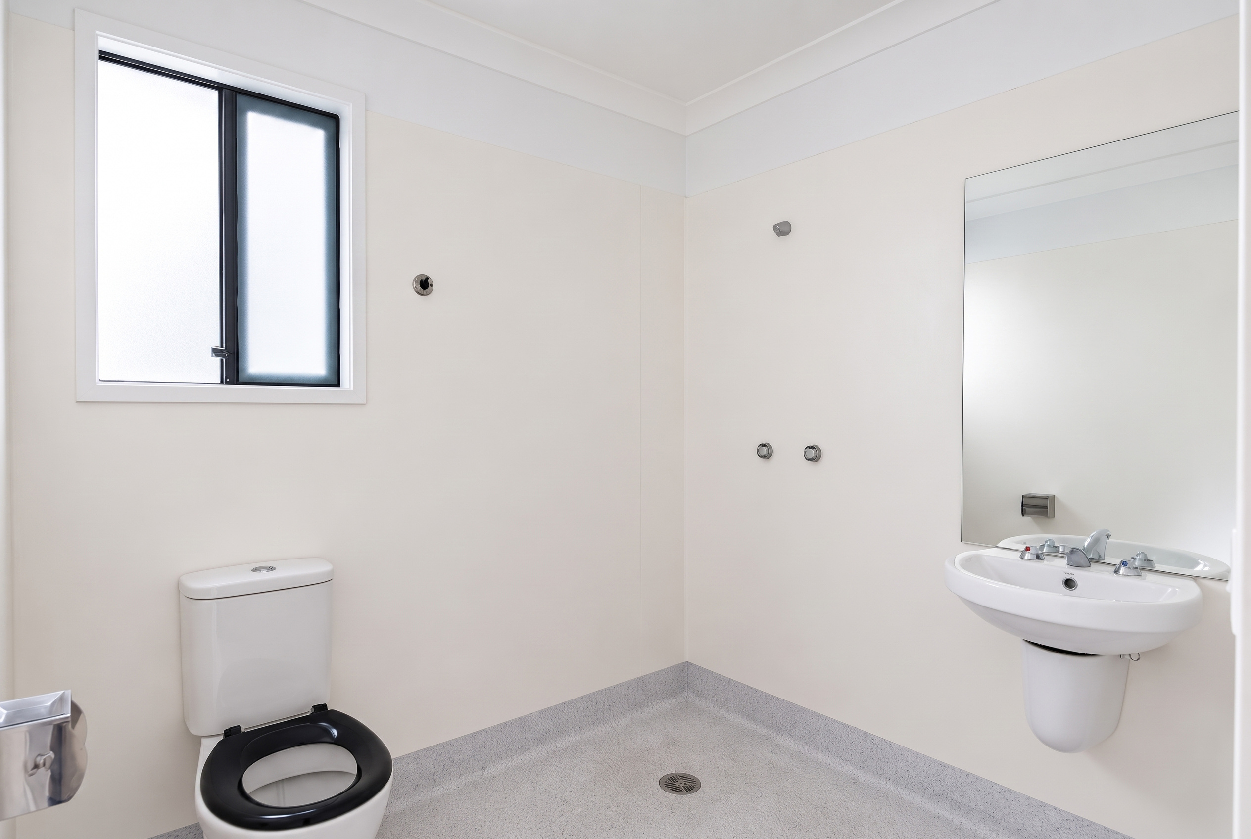 Logan, 4 Bedroom Robust / IL SDA Home, OOA, 1:2 or 1:3, Appendix H Approved — Home image 11