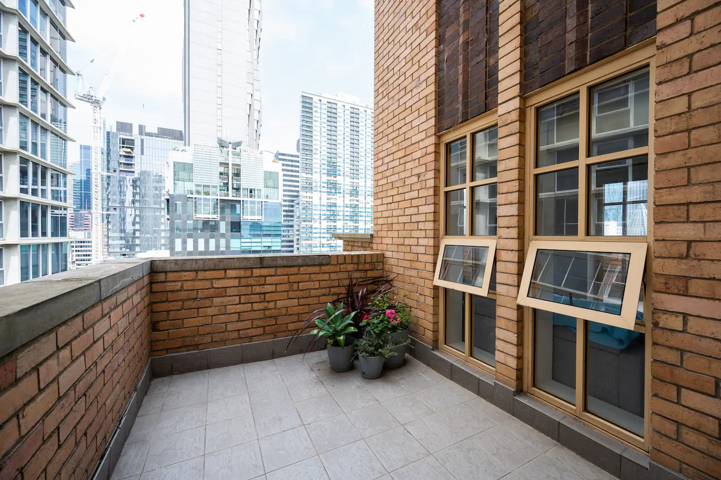 Accessible Accommodation in Melbourne CBD - Available now for MTA/STA — Home image 8