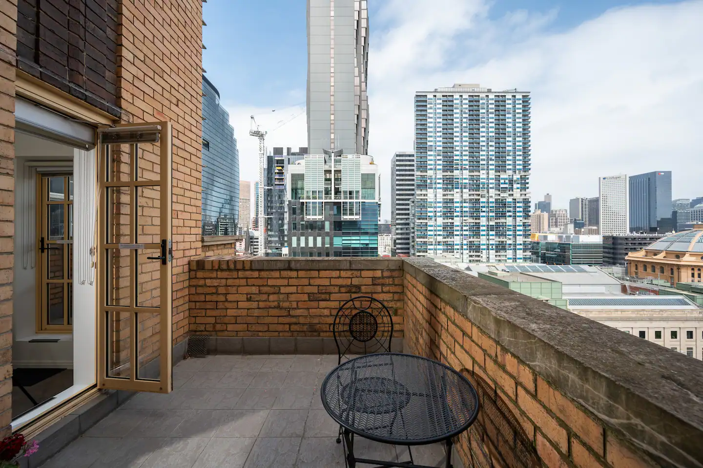Accessible Accommodation in Melbourne CBD - Available now for MTA/STA — Home image 9