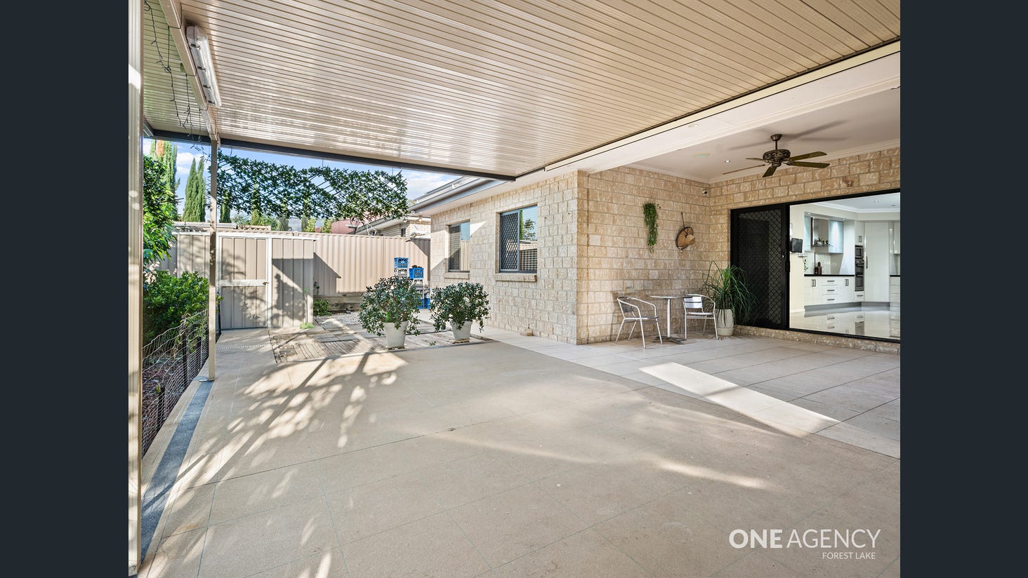 IMMACULATE SIL HOUSE AVAILABLE — Home image 17
