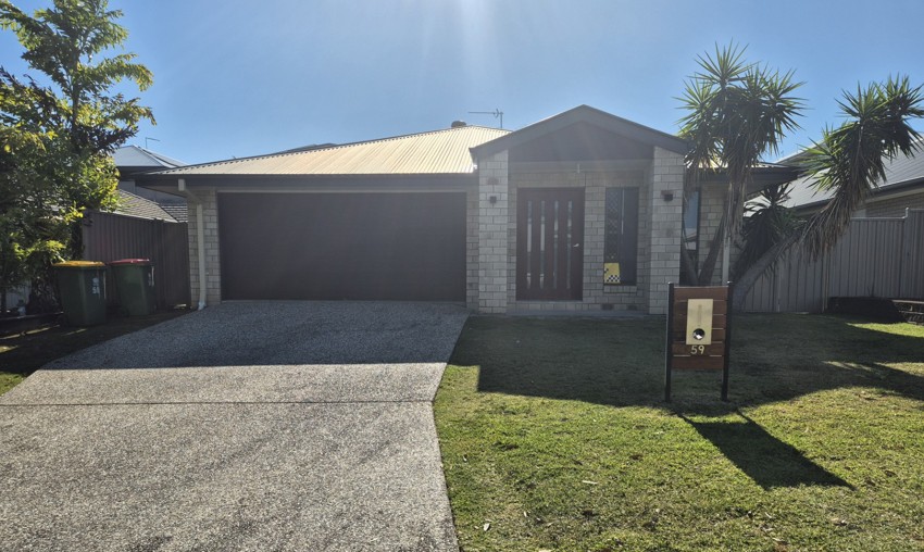 1:3 SIL - Redland Bay, QLD - Female in Redland Bay