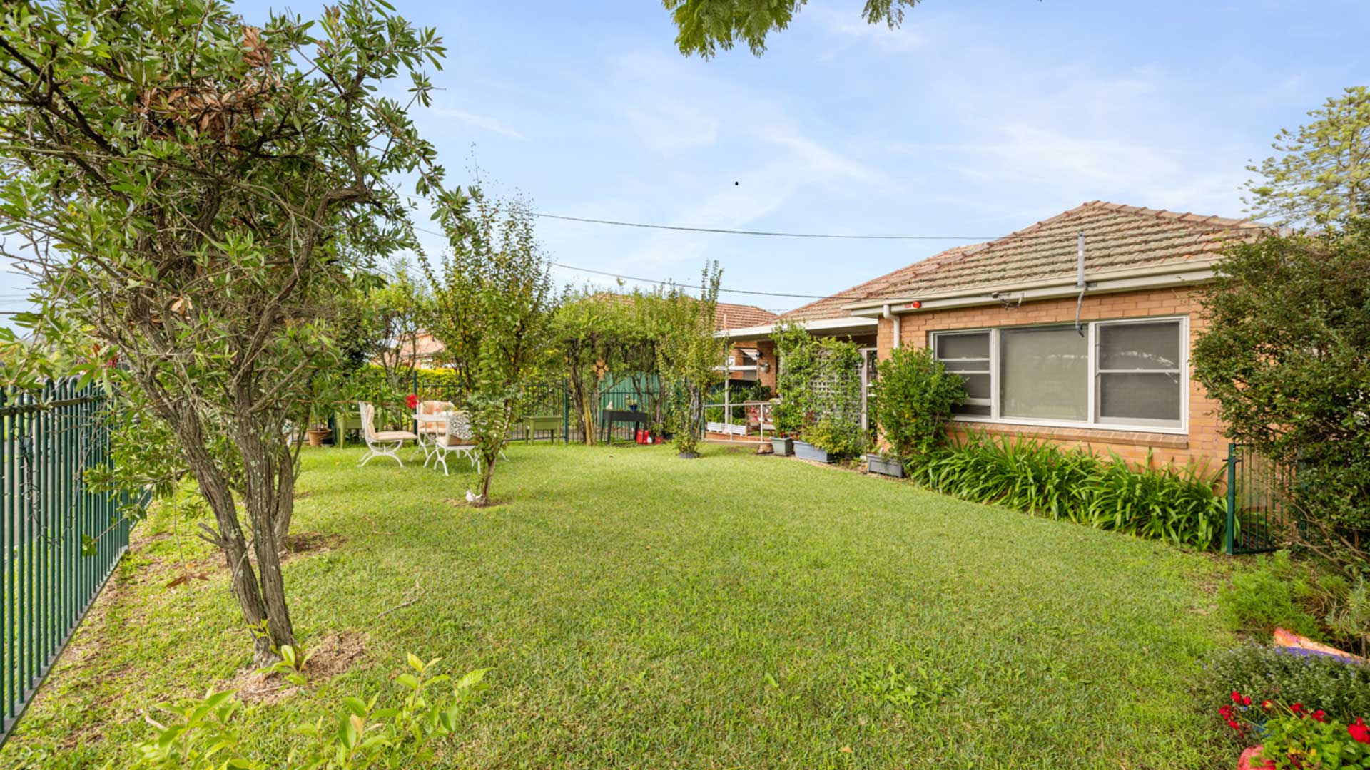 Denistone West — Home image 5