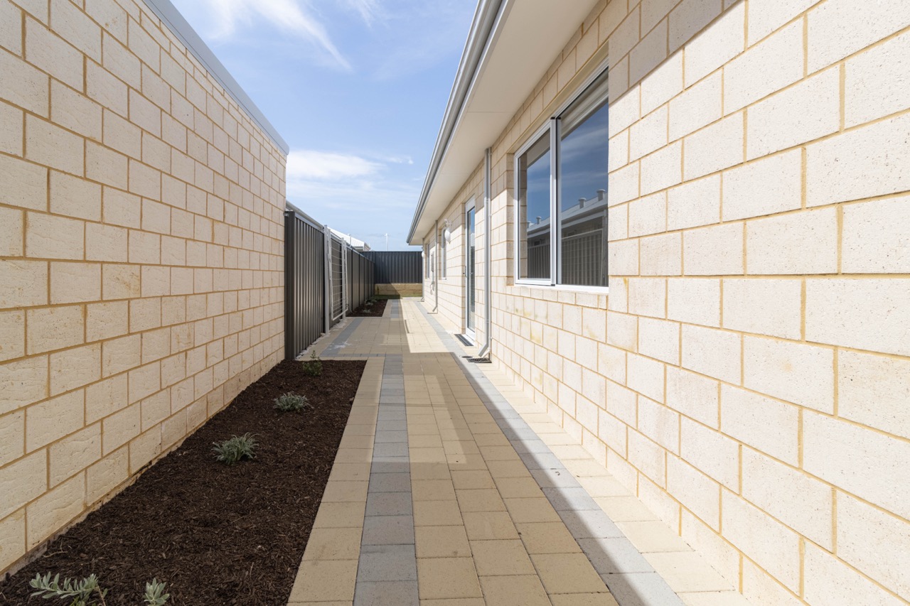 Mindarie SDA House — Home image 16