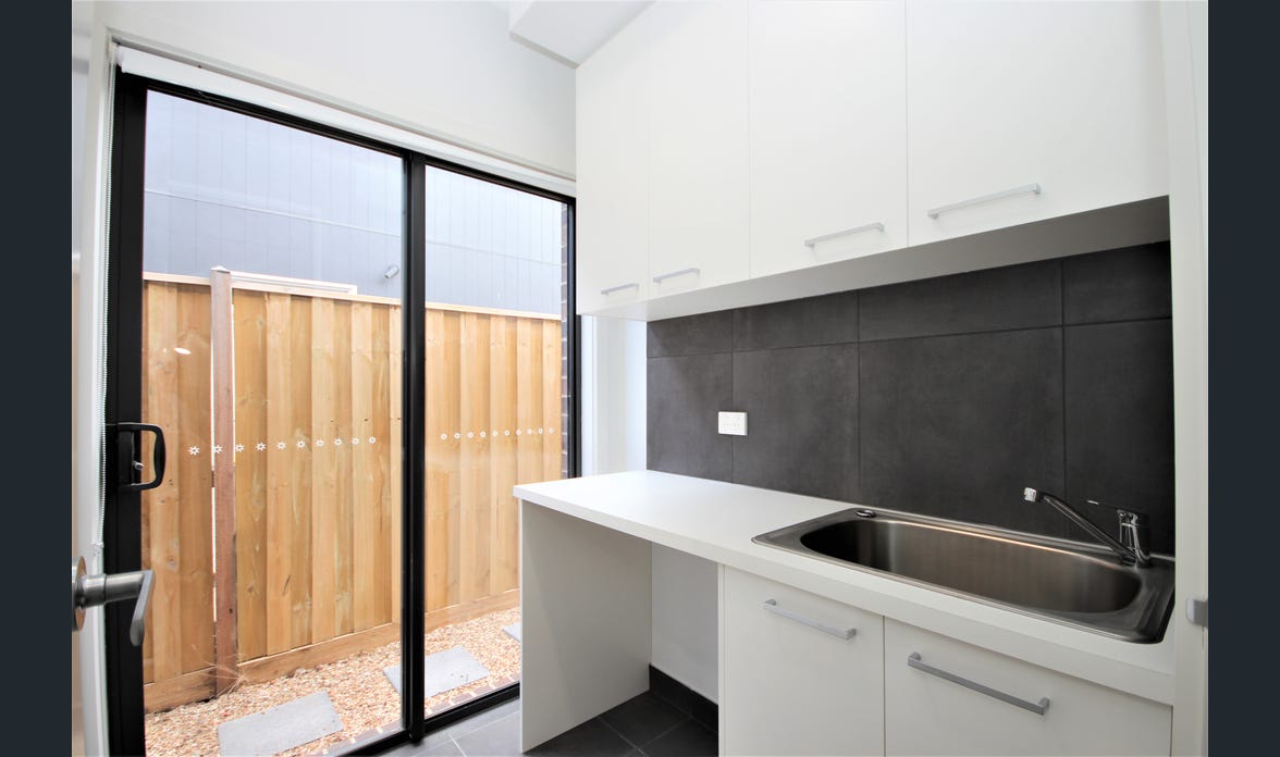 Accessible SIL Accommodation with Three Vacant Rooms in Colmar Street, Lara VIC — Home image 3
