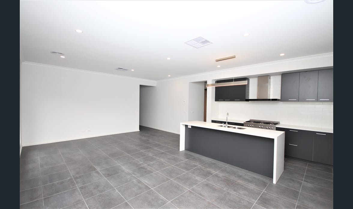Accessible SIL Accommodation with Three Vacant Rooms in Colmar Street, Lara VIC — Home image 9