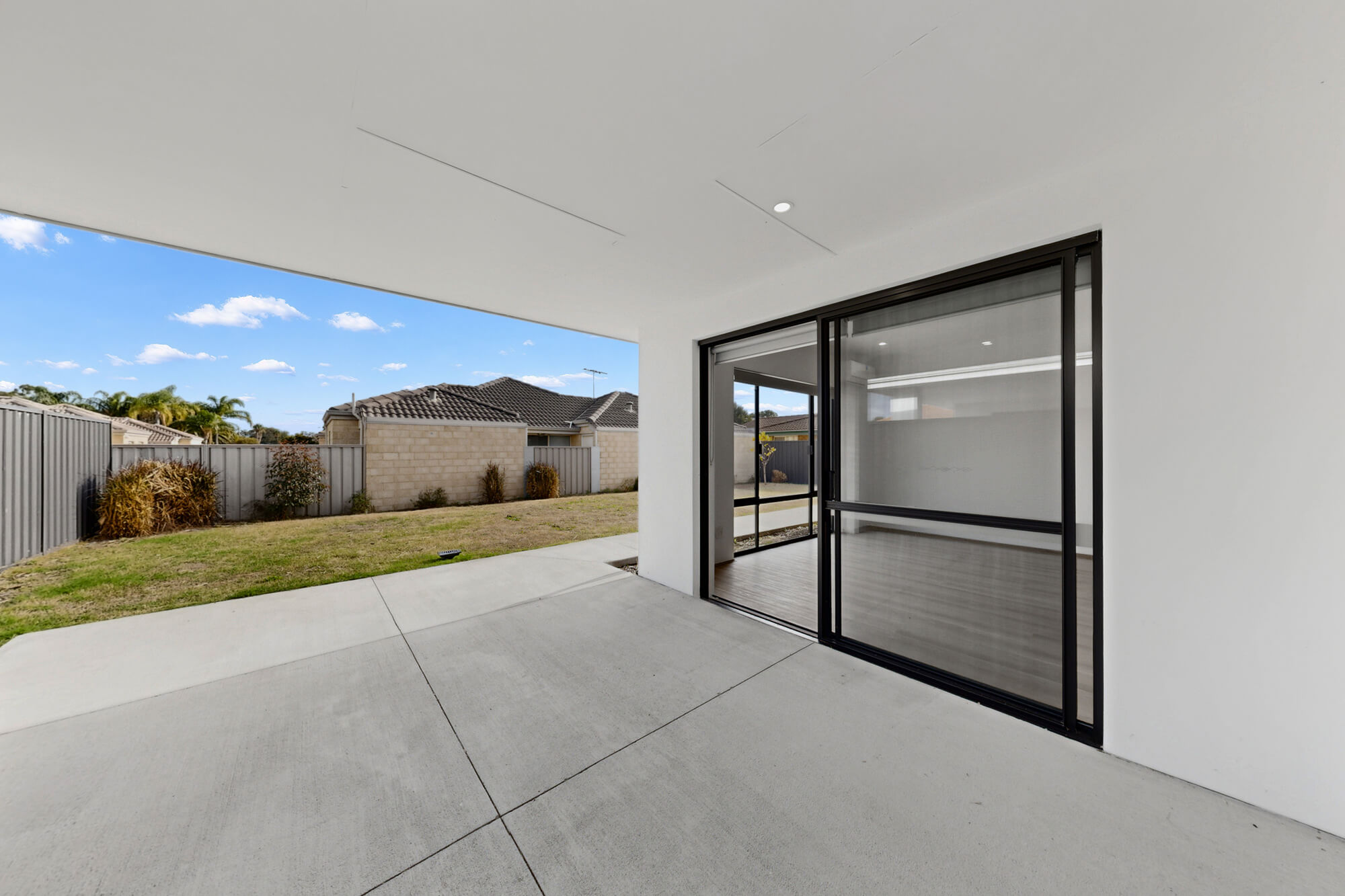 2/47 Third Avenue, Kelmscott, WA – IL — Home image 12