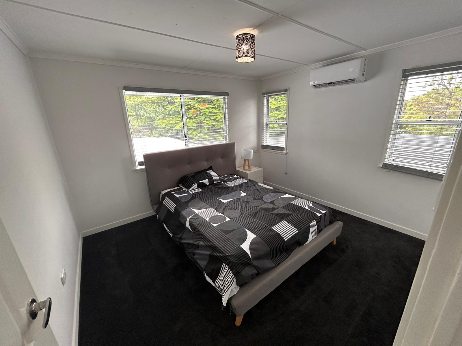 Fully Accessible Home- Close to the City, SIL, ILO, STA, MTA — Home image 3