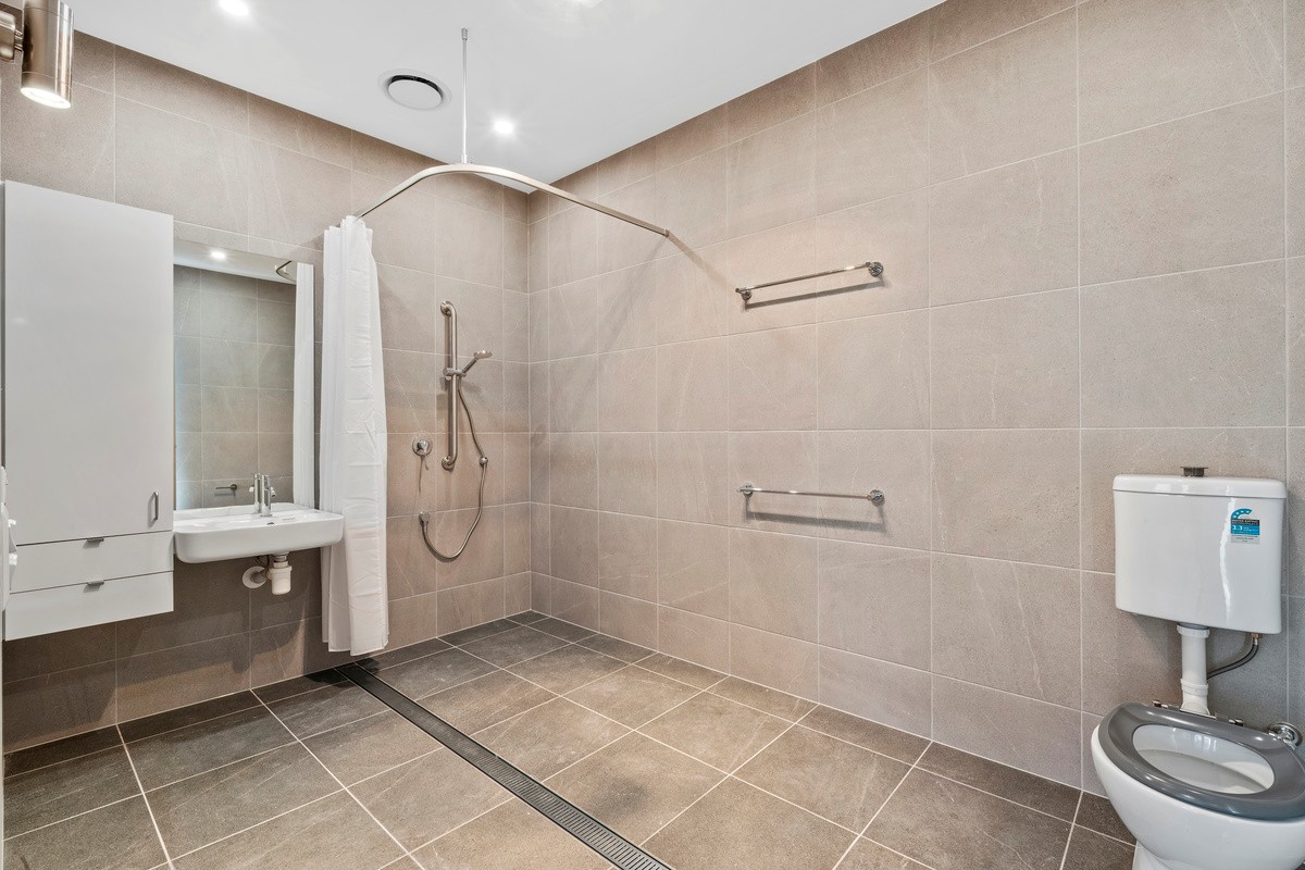 Brand New in Beautiful Burleigh — Home image 2