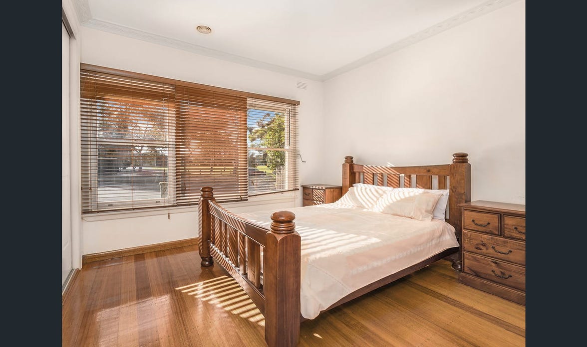 Ballarat Road, Hamlyn Heights – Accessible SIL Home with 3 Vacant Room — Home image 5