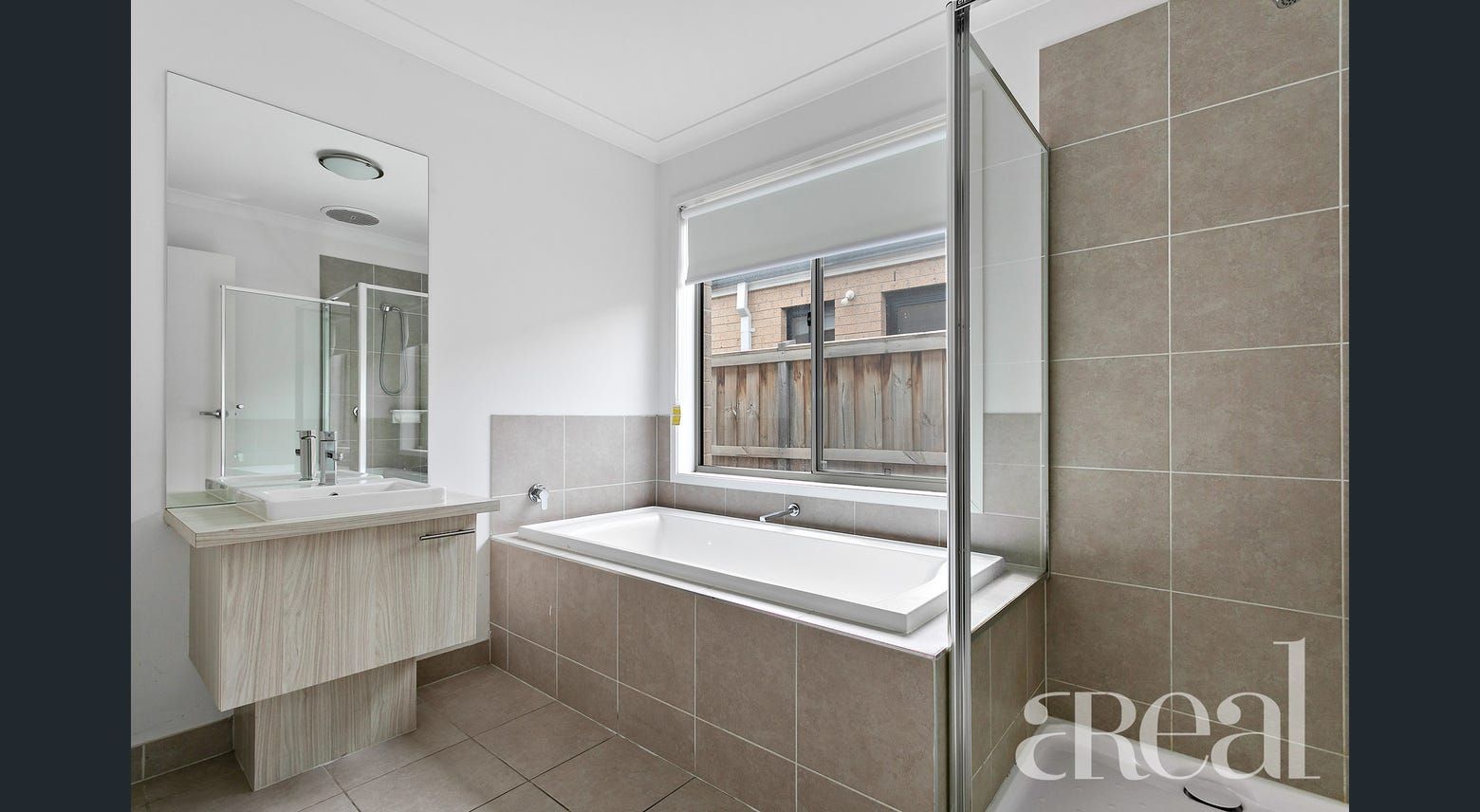 Cosy & Bright,What a delight !! SIL- 1 Vacancy — Home image 10