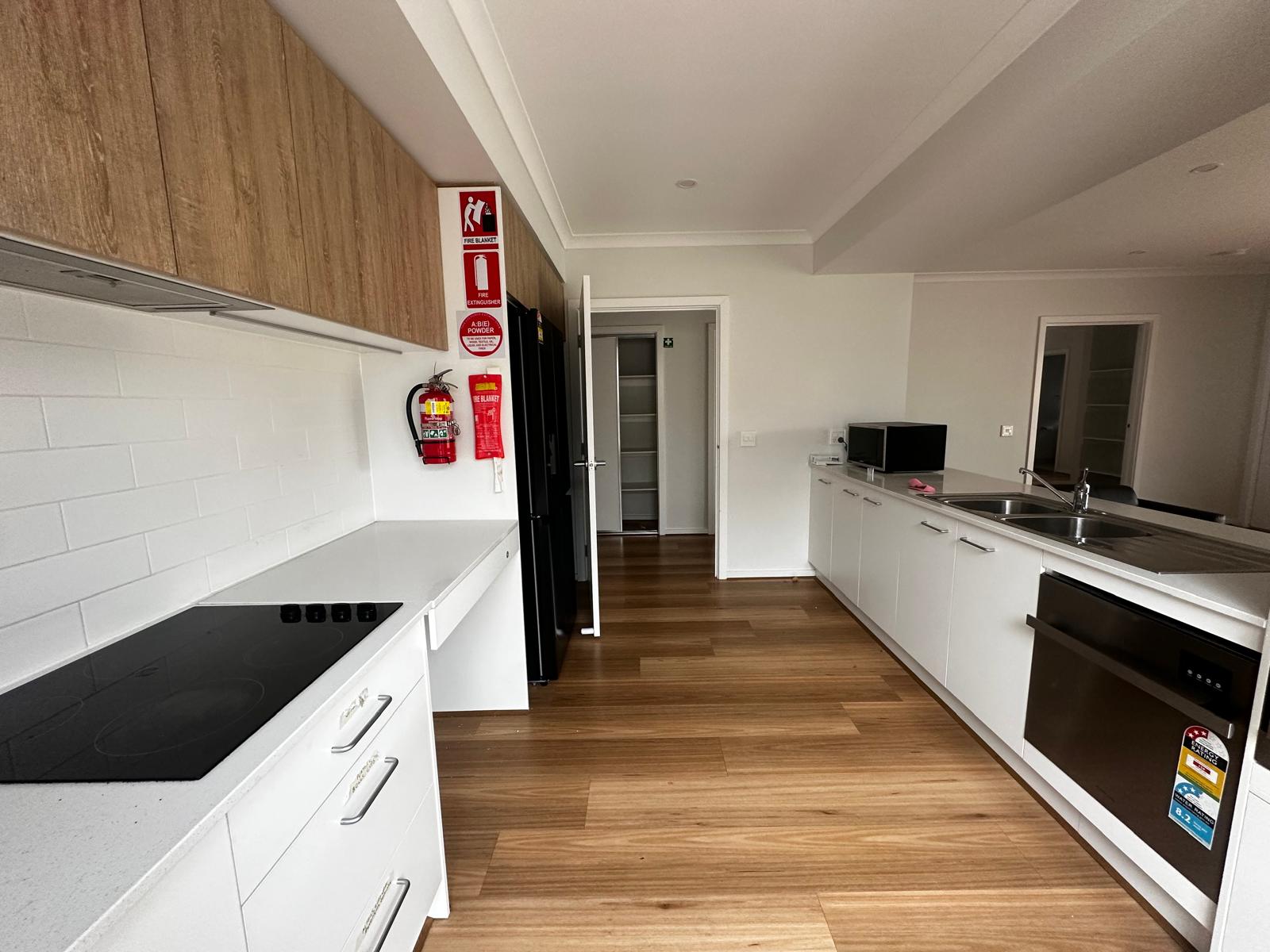 Luxury Living in Rockbank – Ex-Display Home with Premium Finishes! — Home image 5