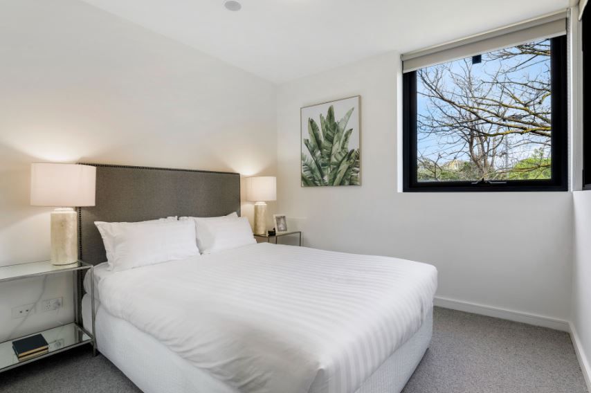 NDIS SIL & STA: Accessible Accommodation in Heidelberg Ivanhoe, Melbourne — Home image 3