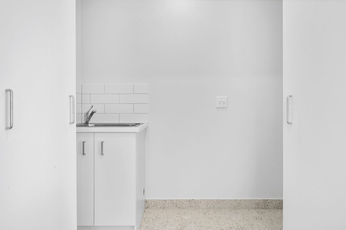 Modern 4-Bedroom HPS - Elpida Street, Risdon Vale — Home image 5