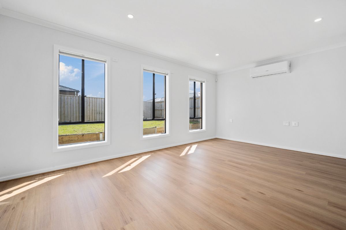 Modern 4-Bedroom HPS - Elpida Street, Risdon Vale — Home image 11