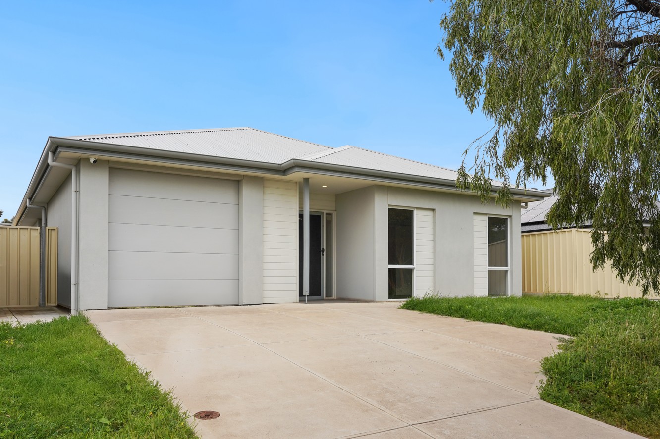 Fabulous Platinum SDA Home in Christie Downs in Christie Downs
