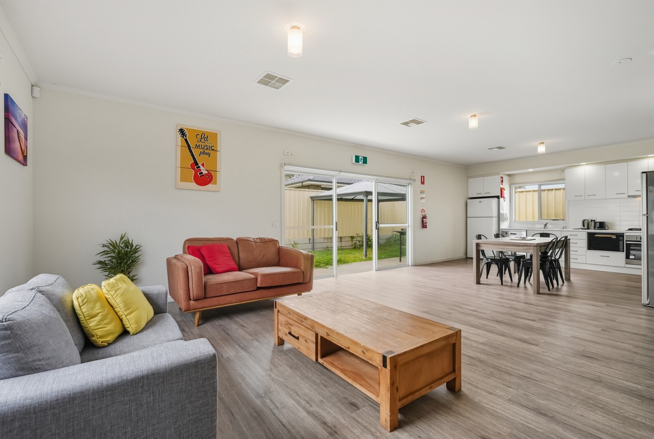 Fabulous Platinum SDA Home in Christie Downs — Home image 4