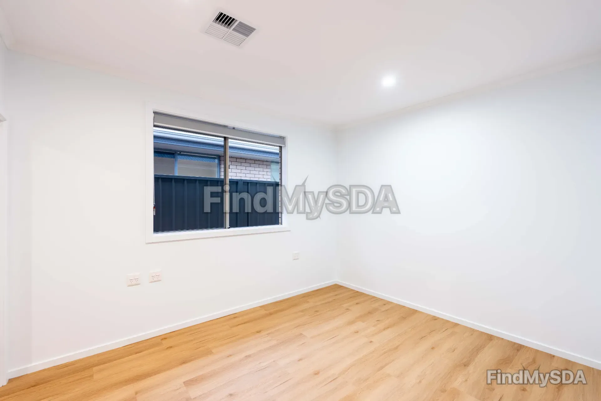 B-Southan Street — Home image 8