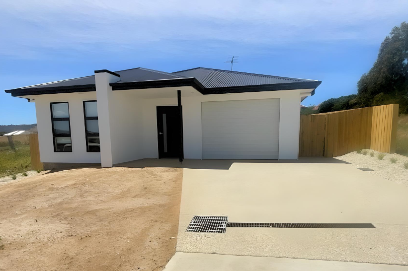 Accessible Home in the Heart of Sorell — Home image 9