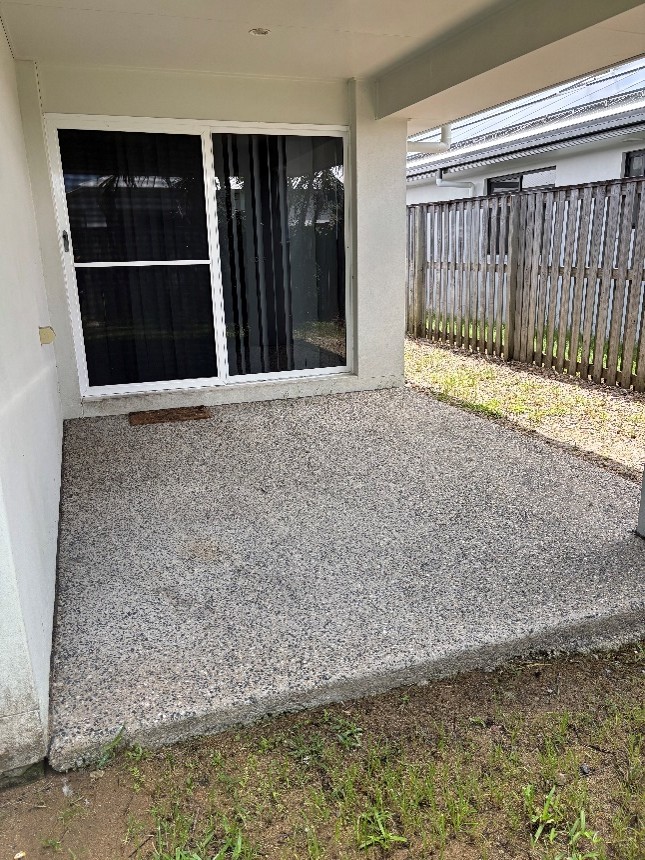 SIL Home - Mackay (Blacks Beach - Northern Beaches) 3 x vacancies — Home image 4