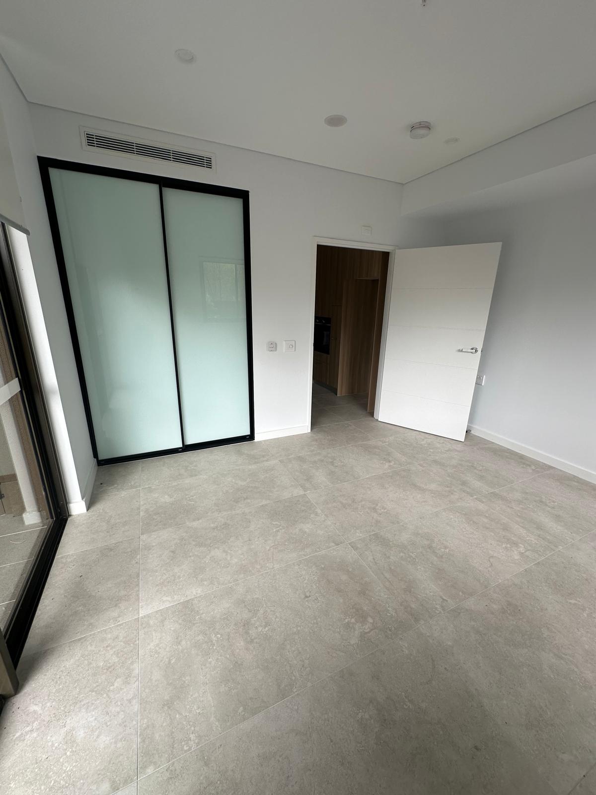 BRAND NEW LUXURY LIVING - HPS Apartments in St Marys City Centre — Home image 8
