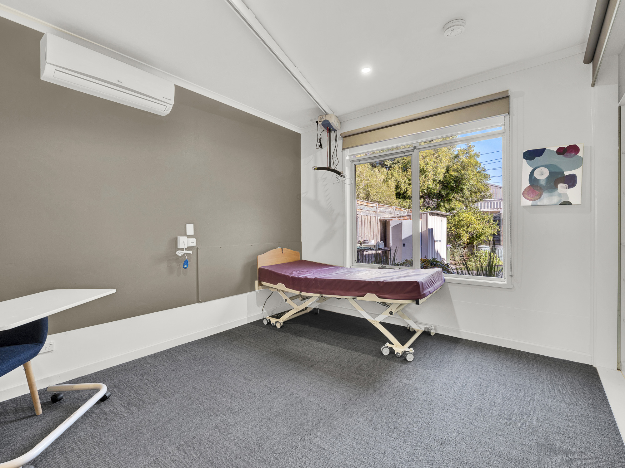 Beachside living in Williamstown — Home image 10