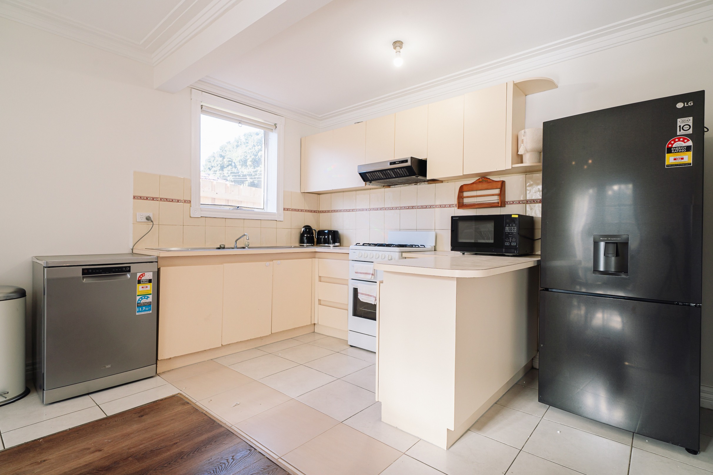 Discover Modern Supported Independent Living in Footscray – Fully Furnished — Home image 6