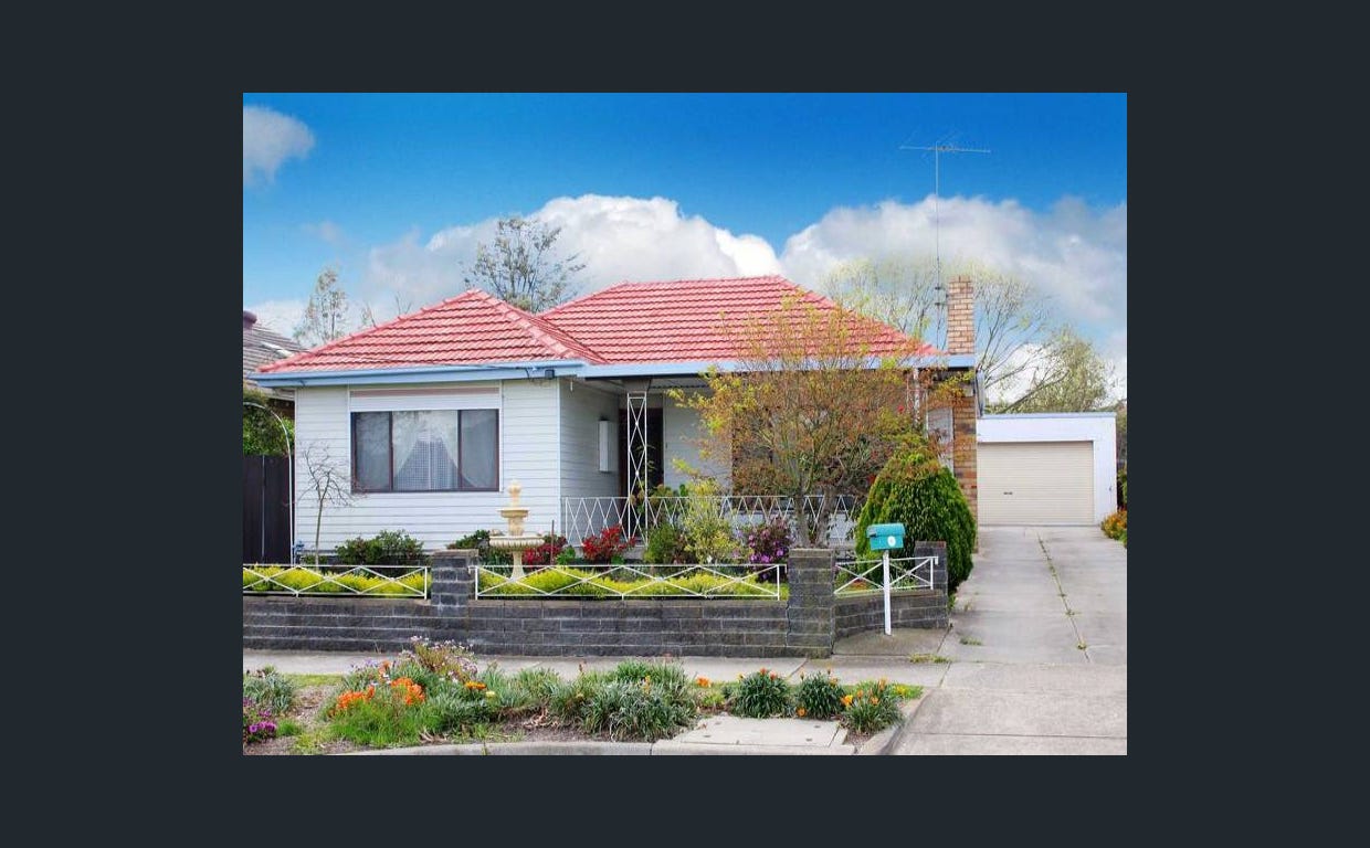 New SIL House in Kingsbury ( Really near Bundoora) in Kingsbury