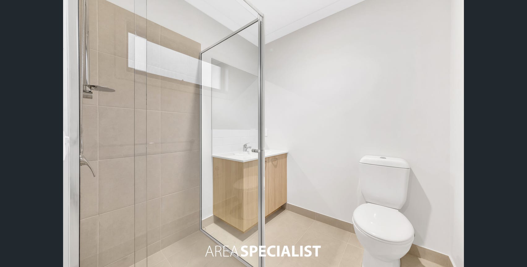 Clyde North – SDA Improved Liveability House for 3 Residents — Home image 8