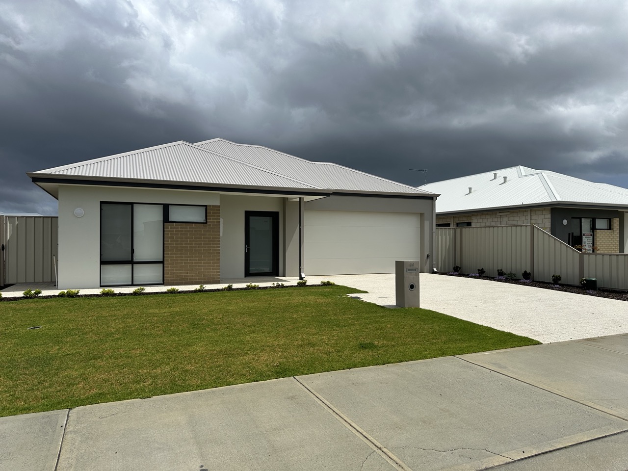 Australind SDA House in Australind