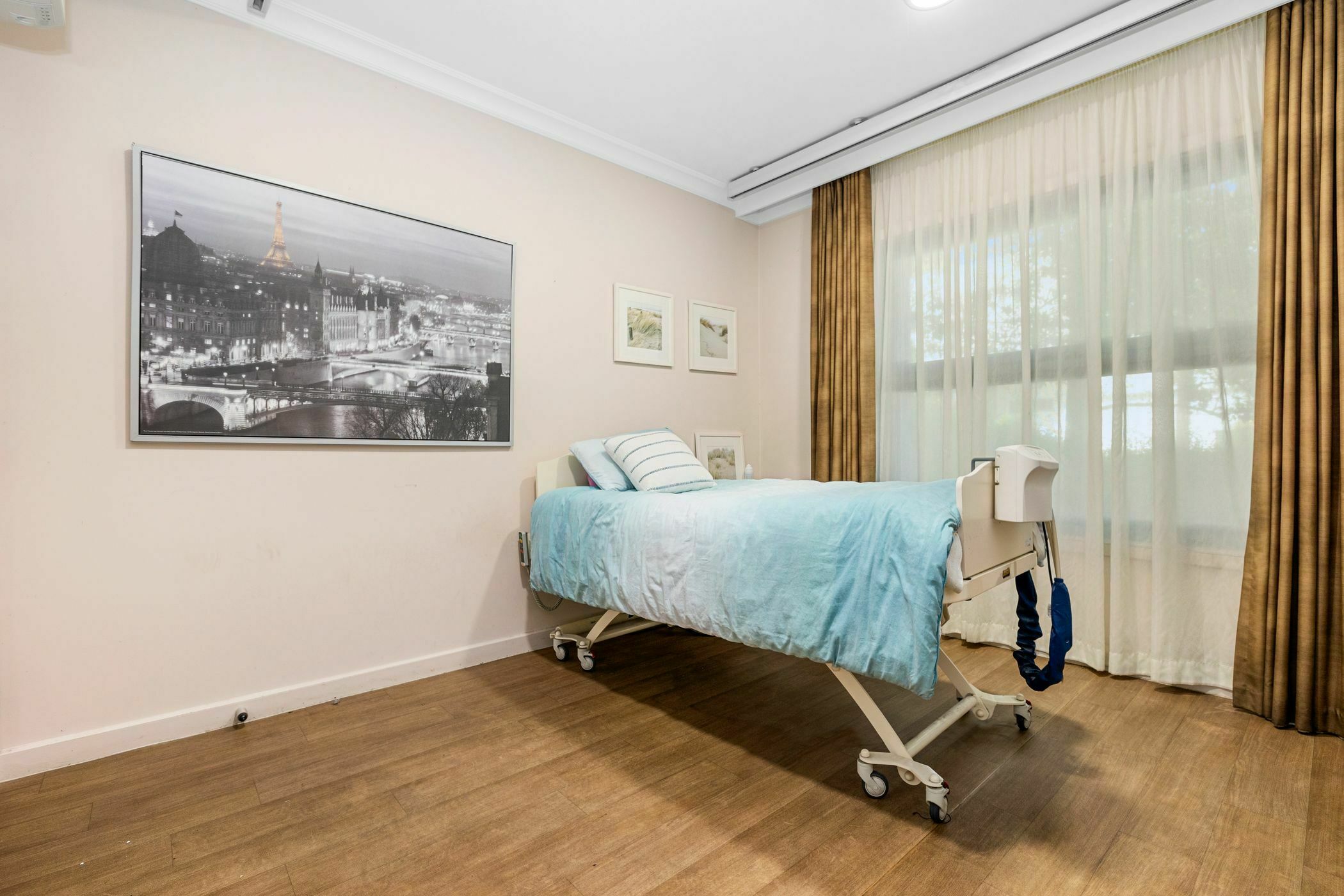 Supported Independent Living in Kew — Home image 2