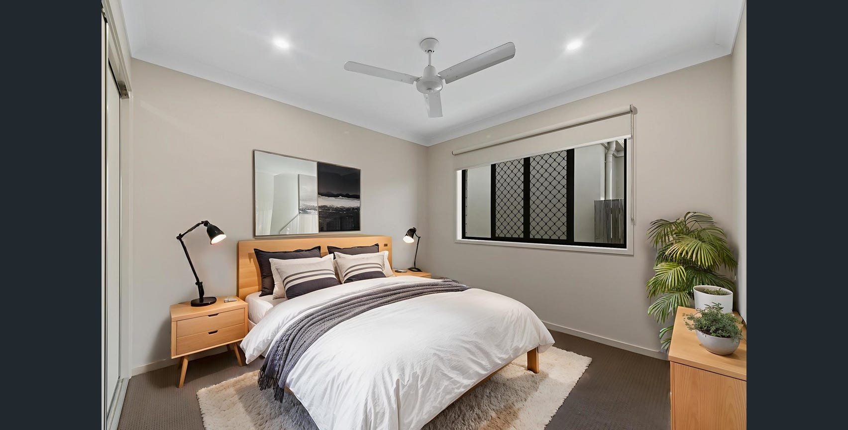 SIL house In Lawnton — Home image 7