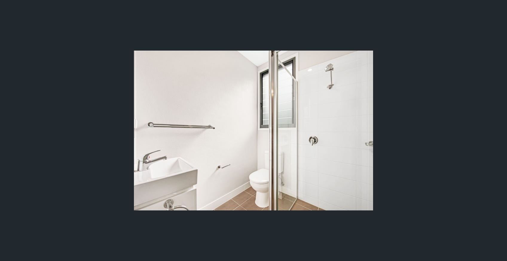 Studio Apartments - Fennell Bay — Home image 4