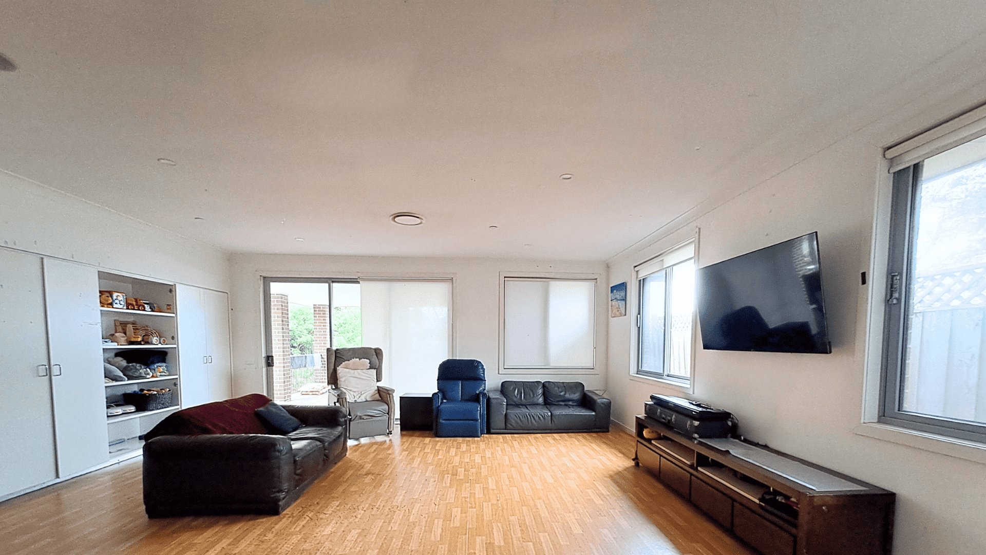 Asquith – shared 5-bedroom all male home — Home image 2