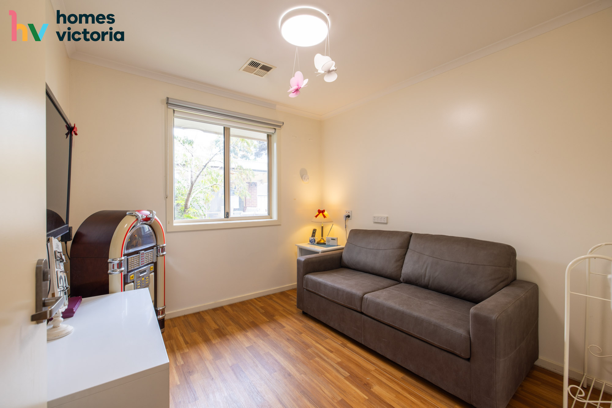 Peaceful living in sunny Sunbury — Home image 6