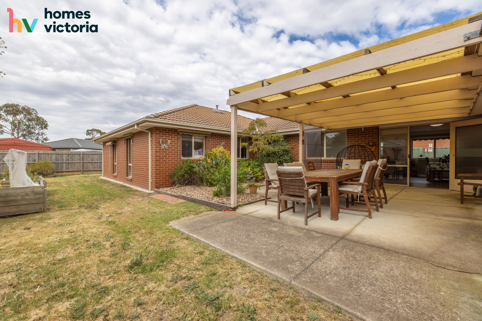 Peaceful living in sunny Sunbury — Home image 14