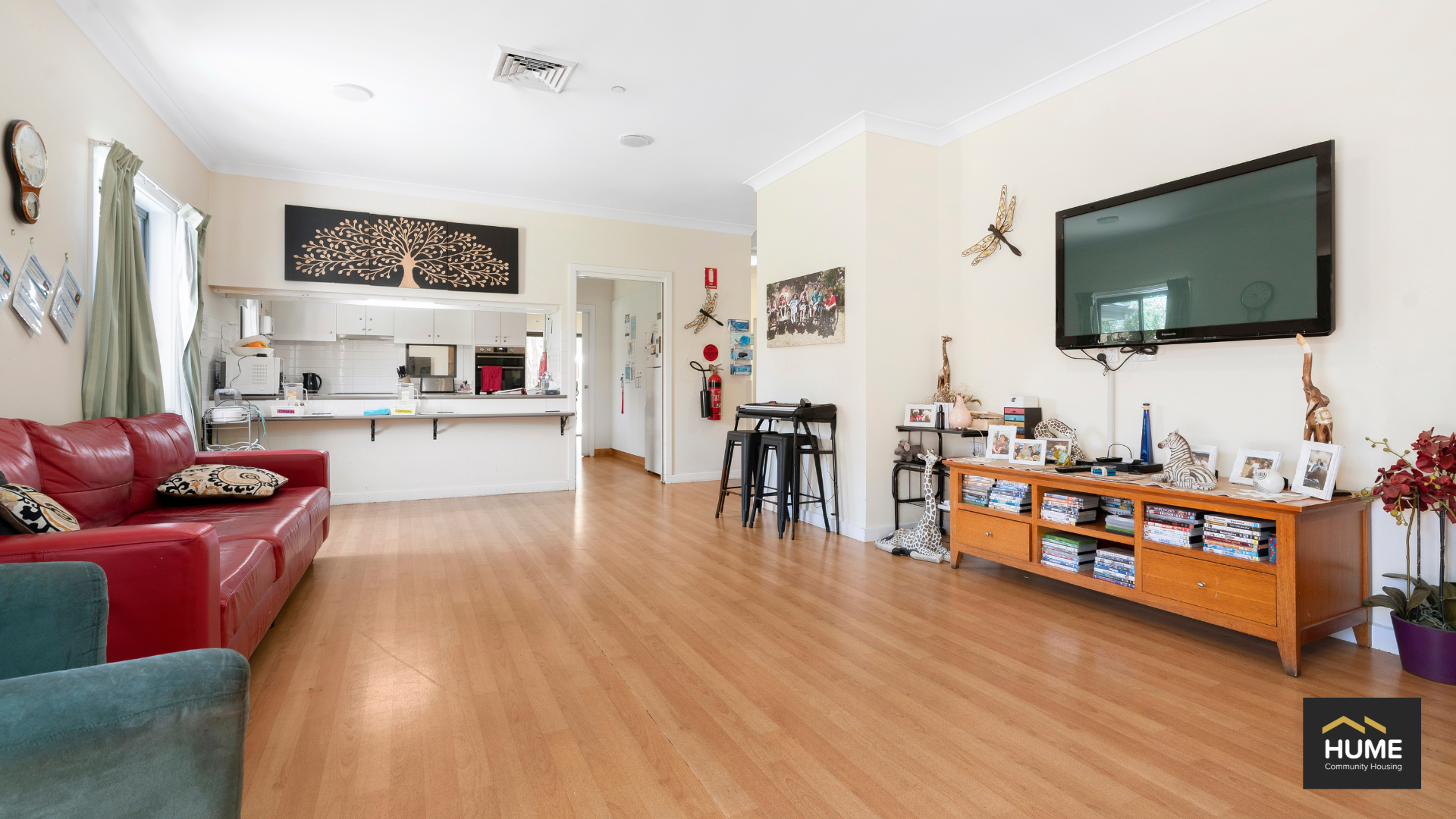 Disability house with lots of living space, Thurgoona NSW 2640 — Home image 4