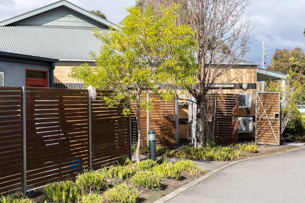 High Physical Support vacancy in Thornbury property with community garden — Home image 3