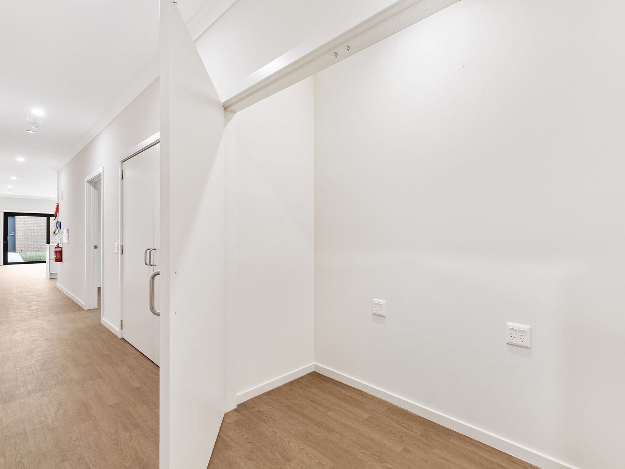 Dual residences in Pascoe Vale South, surrounded by calm, family-friendly streets — Home image 4