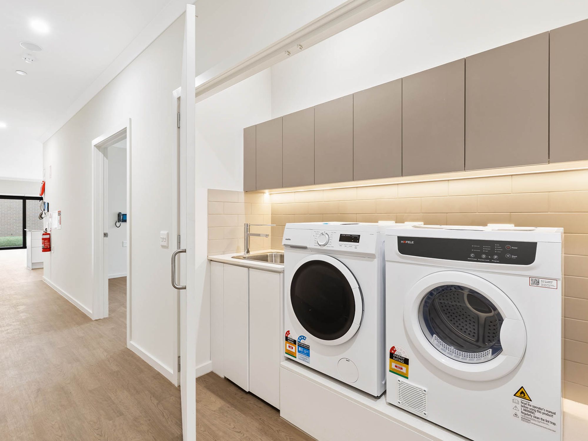 Dual residences in Pascoe Vale South, surrounded by calm, family-friendly streets — Home image 7