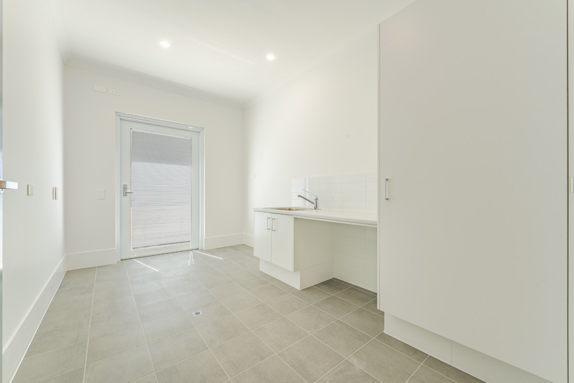 Breathtaking Oceanfront Living in Mindarie — Home image 16