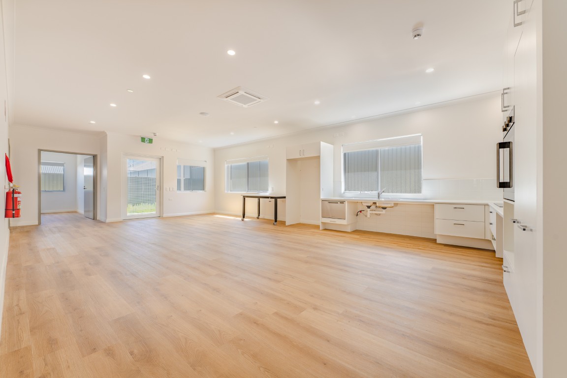 Breathtaking Oceanfront Living in Mindarie — Home image 17