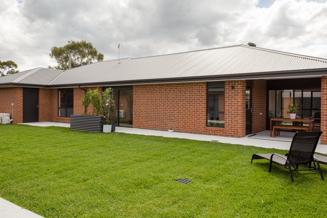 2 Bedroom Shared Home, Morwell. — Home image 9