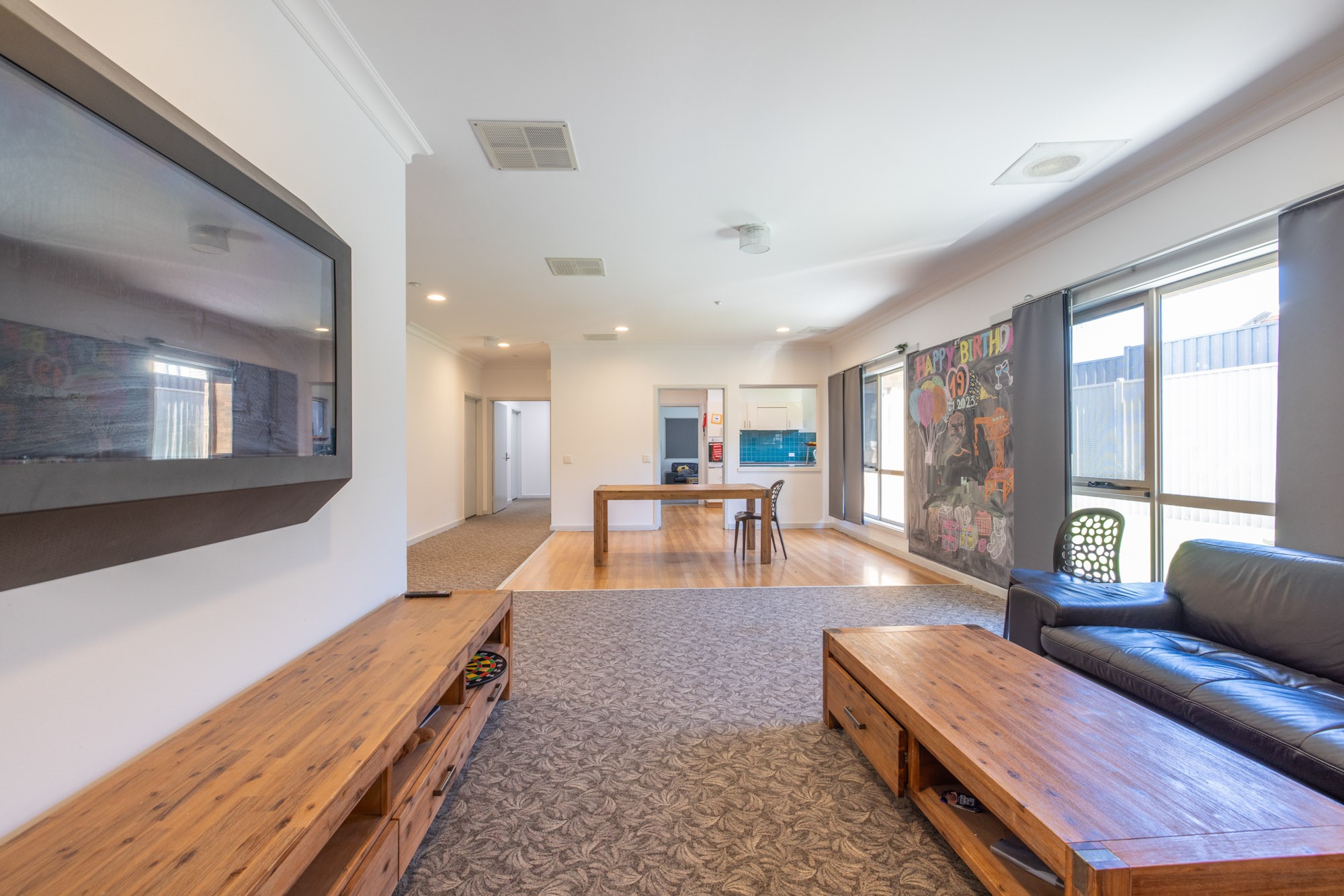 Room to move and high quality supports in this spacious robust built home — Home image 3