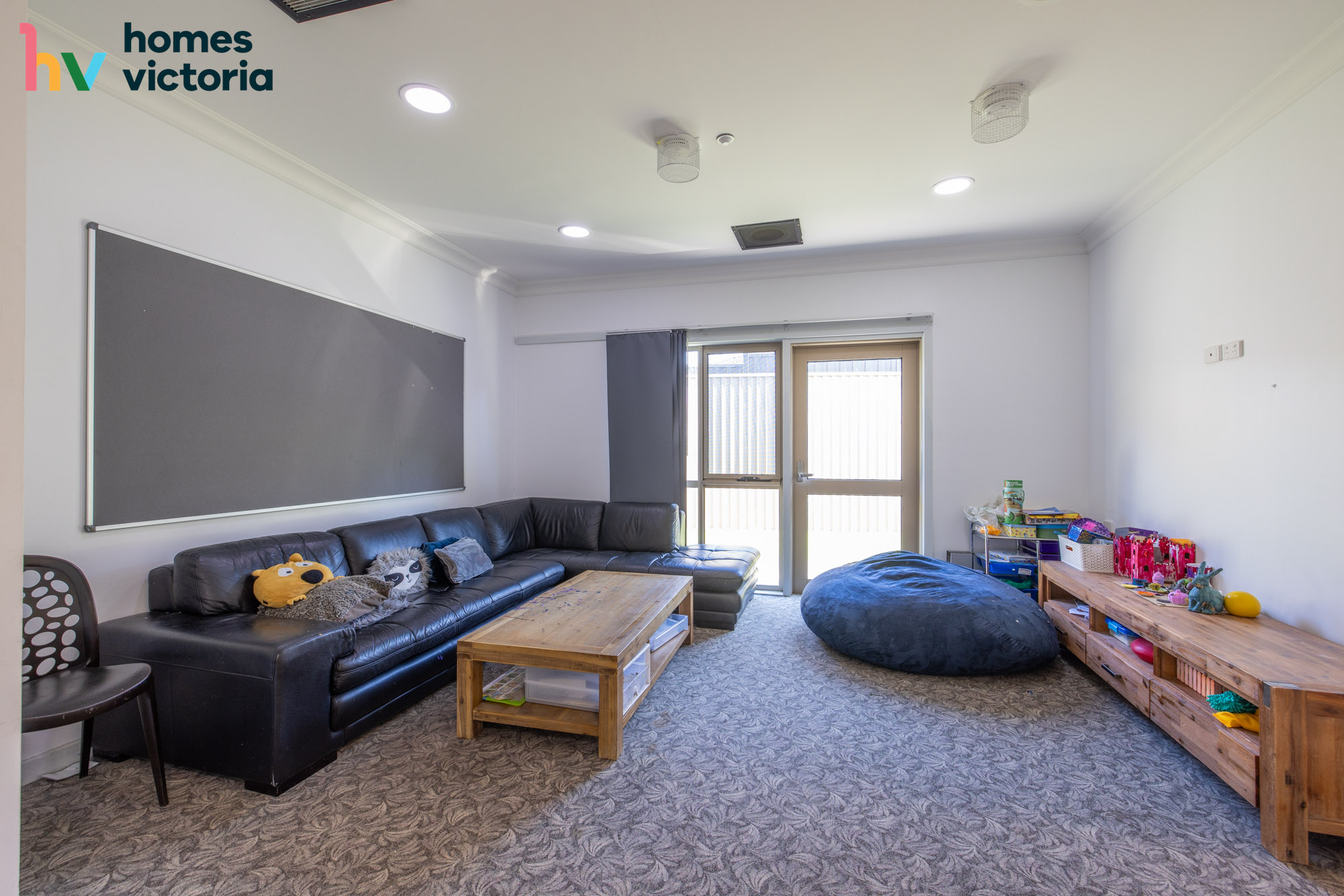 Room to move and high quality supports in this spacious robust built home — Home image 4