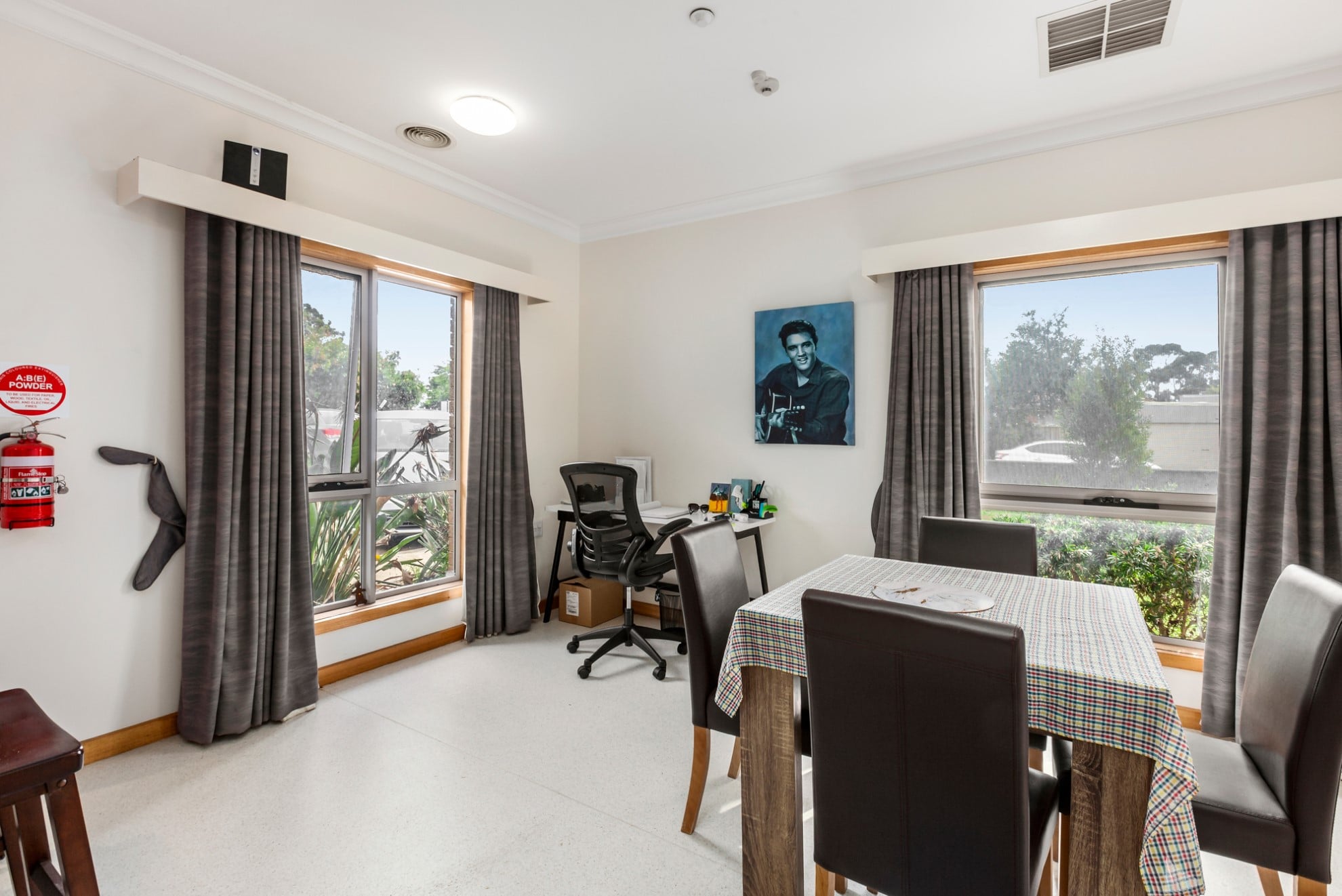 Comfortable living in Craigieburn. — Home image 4
