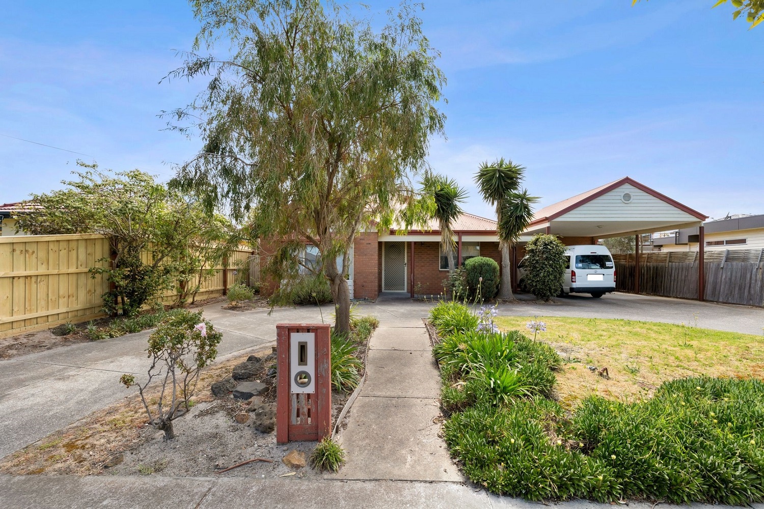 Bayside living x 2 vacancies — Home image 2