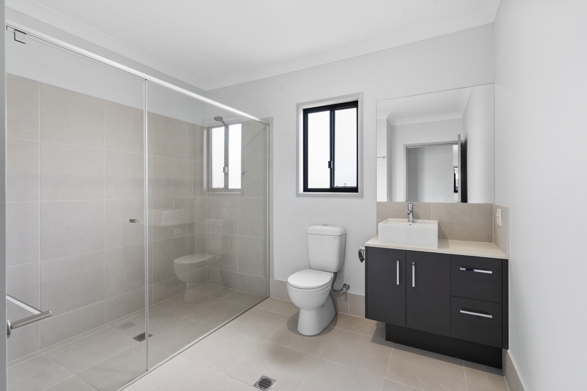 REDLAND BAY, QLD – IMPROVED LIVABILITY HOUSE (CO-TENANCY) in Redland Bay