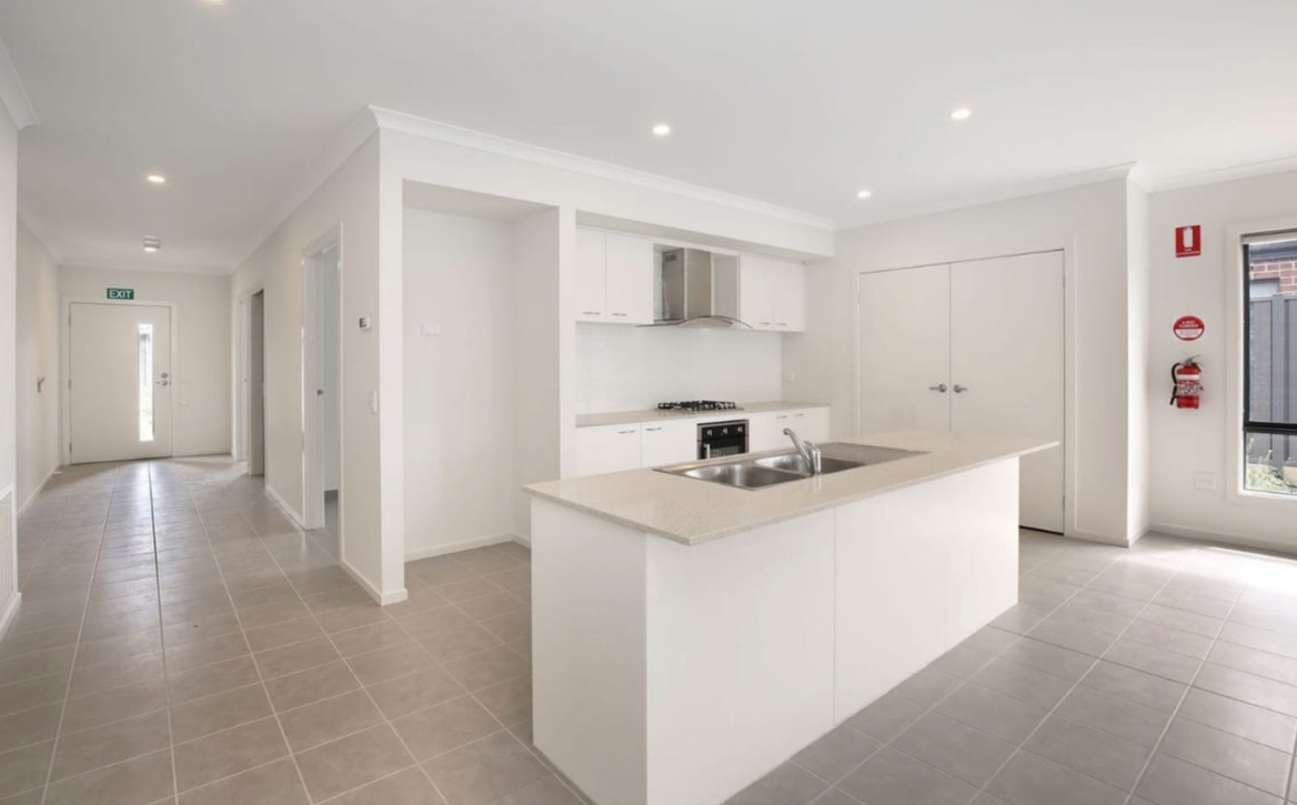 INDEPENDENCE HPS- Doreen, Victoria — Home image 3