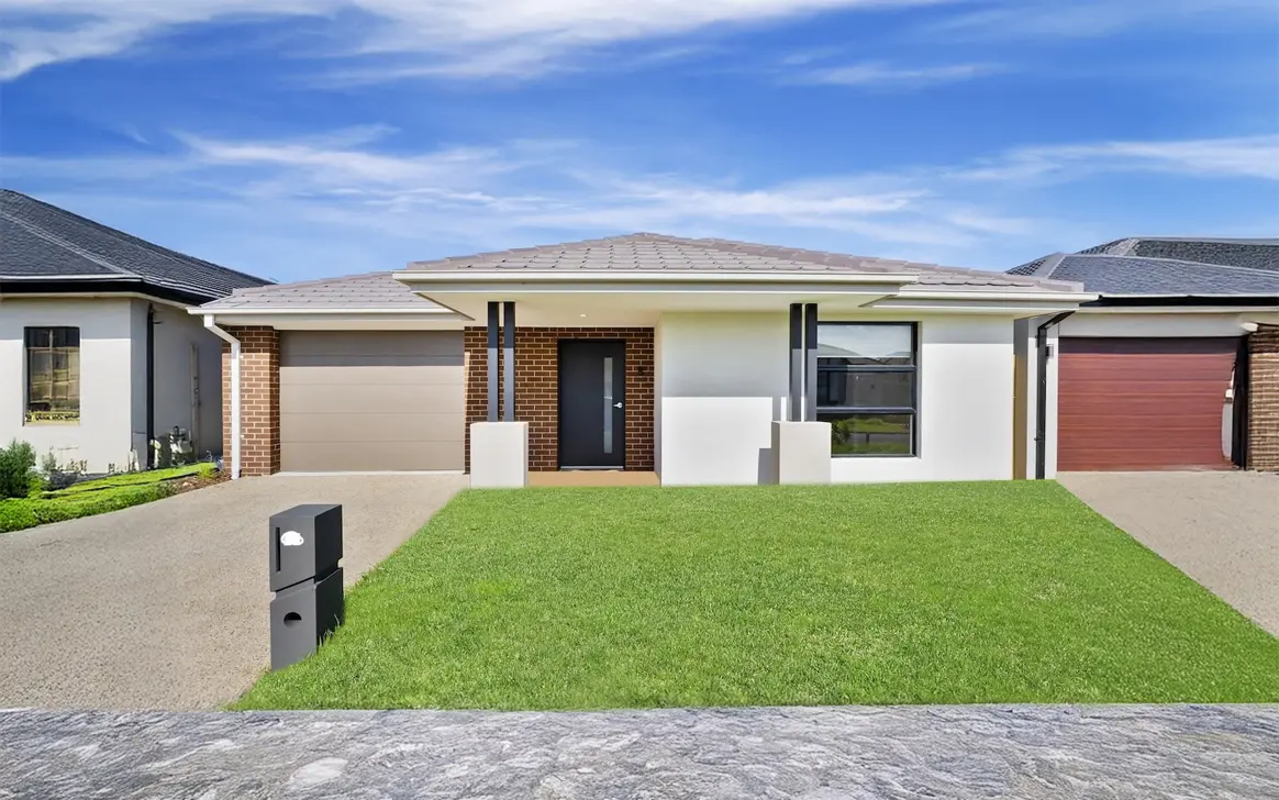 Dandenong HPS IL FA Category SDA - 3 Ensuites + OOA in Dandenong