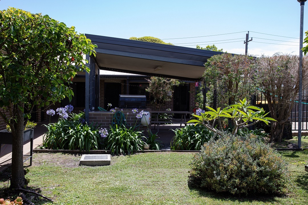 Self-contained villa in perfect location only minutes’ drive to Charlestown — Home image 5